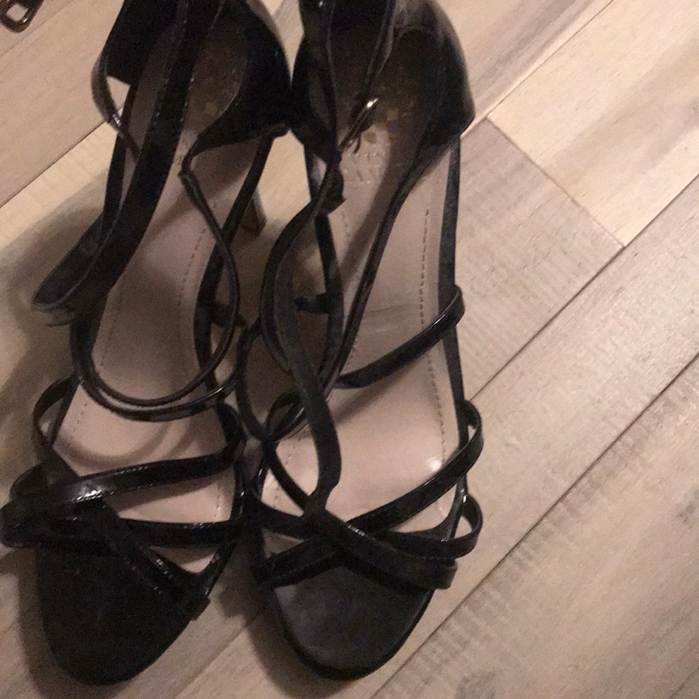 Vince Camuto  Strappy Sandals Sz 9